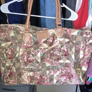 VINTAGE WEEKENDER BAG